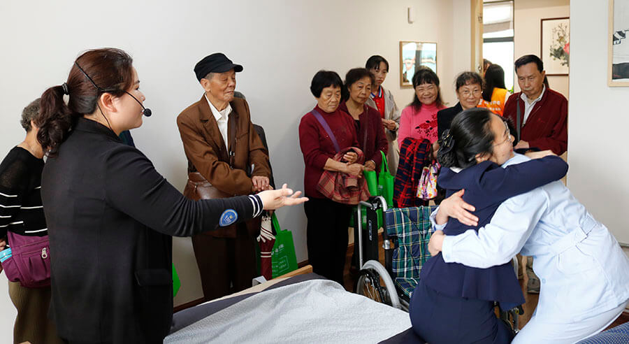 如果长辈都来越秀抱团养老 ,那才是真的“都挺好”! 如果长辈都来越秀抱团养老 ,那才是真的“都挺好”!