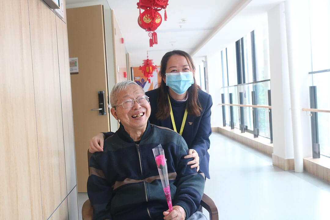三八国际妇女节 | 她们，撑起了养老院里的“半边天”