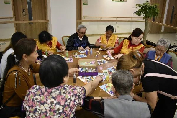 两大照护中心花开赤岗，越秀银幸颐园（赤岗）多元医养保驾幸福晚年