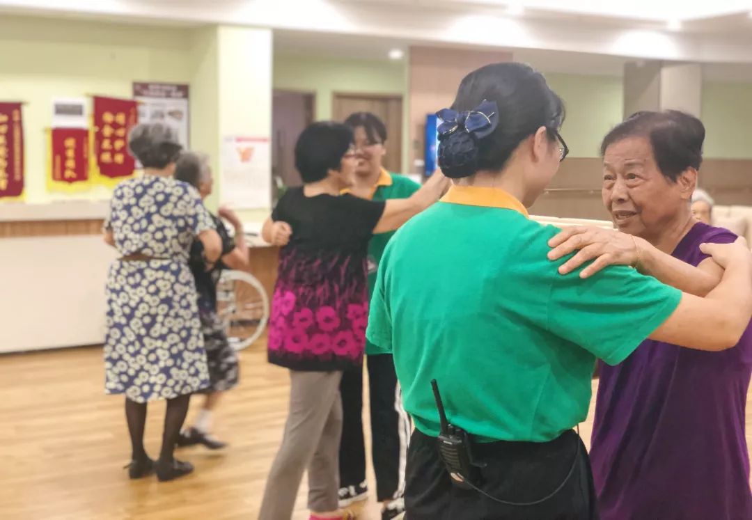 越秀养老再添新机构，打造嵌入式养老服务助力美好银年