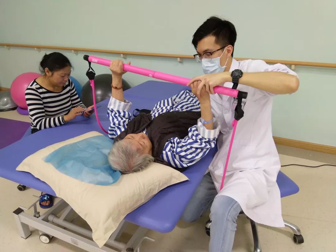 感恩节| 这里有一份最全的医疗养老攻略已经发送给您，请注意查收！
