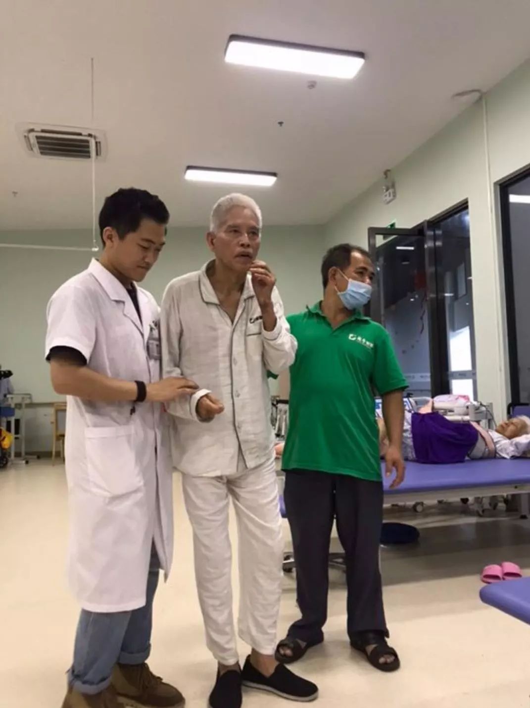 感恩节| 这里有一份最全的医疗养老攻略已经发送给您，请注意查收！