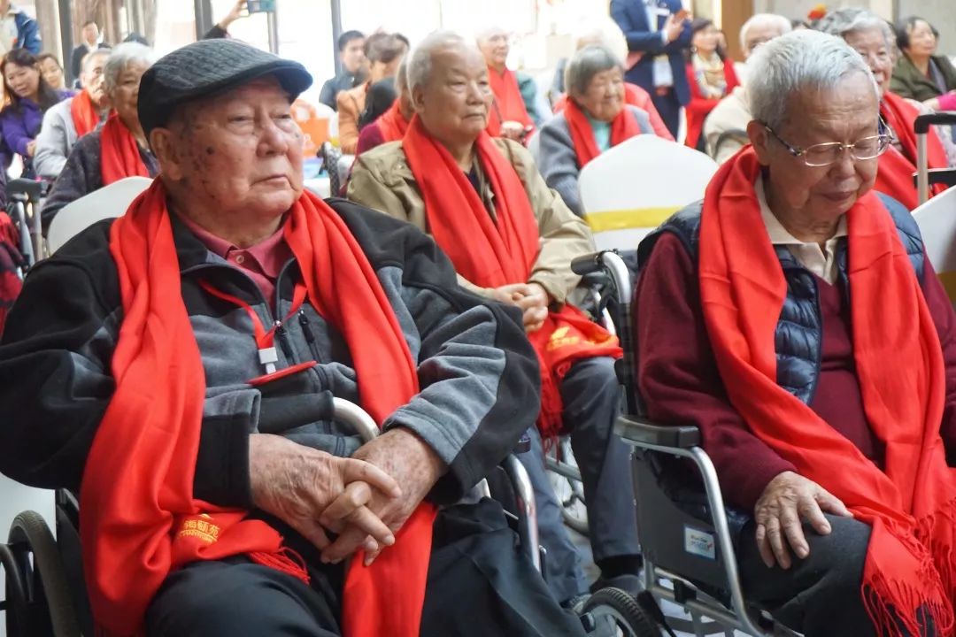 别出新意的音乐疗法，首批品牌体验官共赏越秀养老首届暖冬音乐会