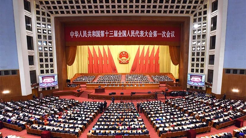 总理政府工作报告里说的这些事，越秀地产在行动