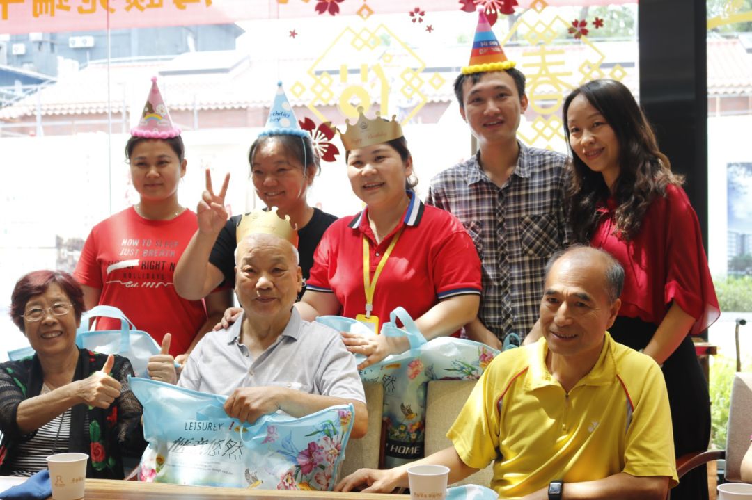 打造广州养老新名片，越秀养老首次亮相中国国际老龄产业博览会