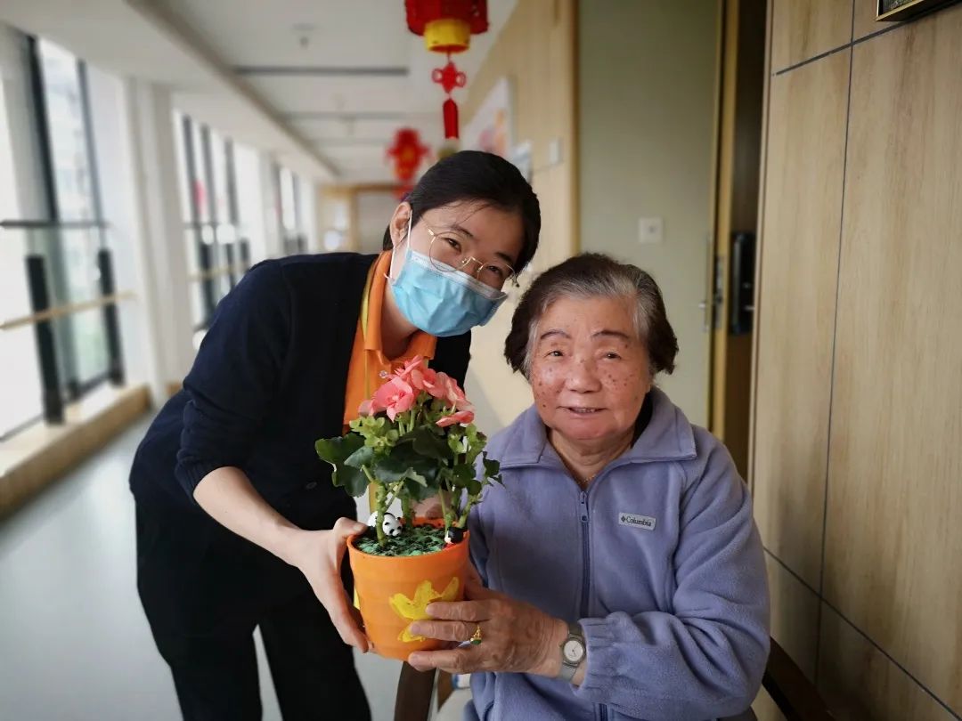 越秀·海颐苑 | 来这里“安家”，收获一片芬芳世界