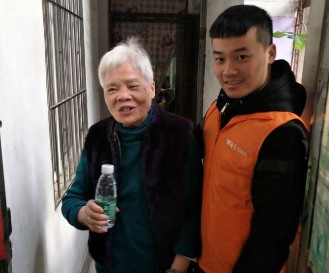 【回顾】这个冬天不太冷， 爱心服务暖人心