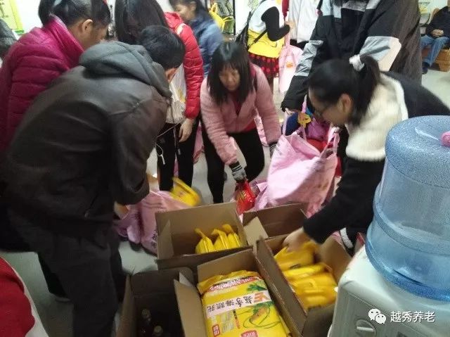 新春送福袋 温暖满南石